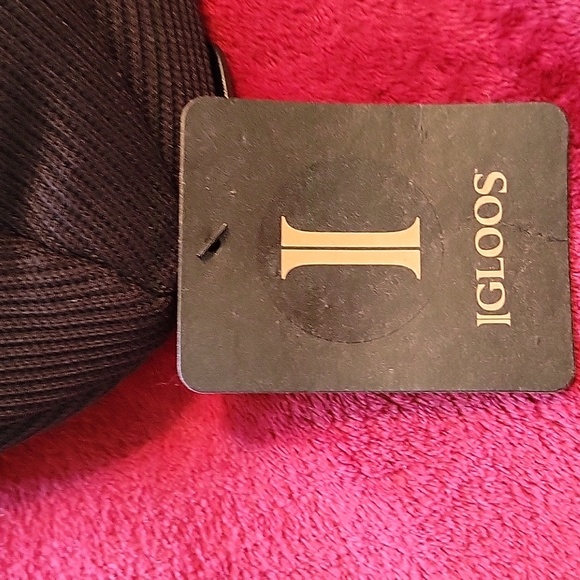 IGLOOS UNISEX ONE SIZE Black Ribbed warm HAT NWT - Picture 3 of 6